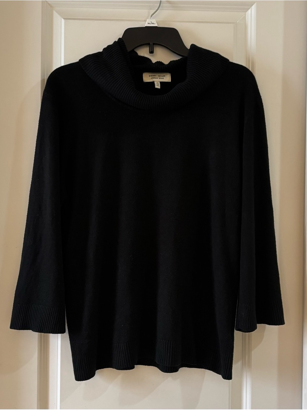 Sherry Taylor Womens 1X Black Cowl Neck Sweater 3/4 Bell Sleeve Pullover